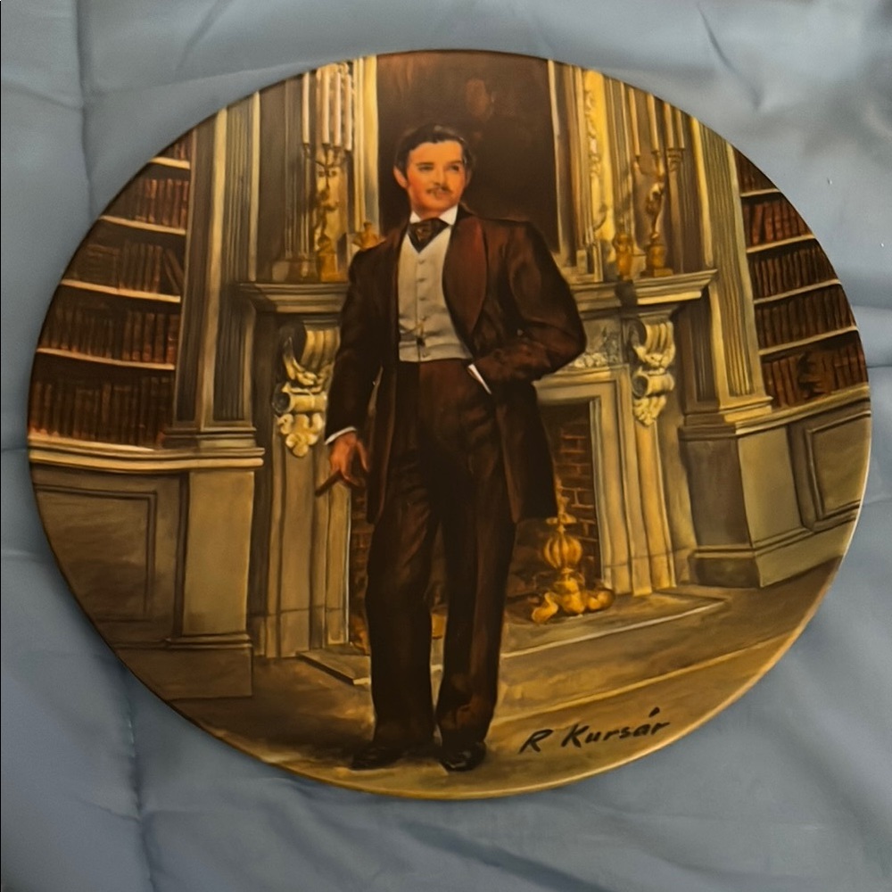 Knowles Decorative Plate Gone with the wind - Brown and Gold